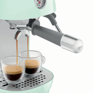 Smeg - Siebträgermaschine ECF03PGEU - mintgrün - mit Cold Brew-Funktion